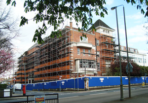 Bolingbroke Hospital