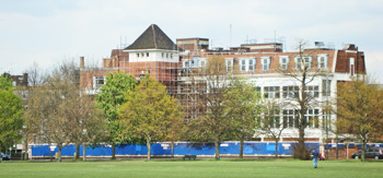 Bolingbroke Hospital