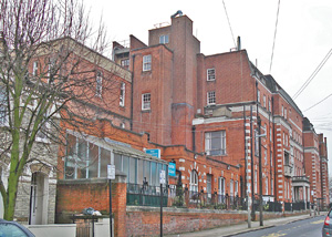 Bolingbroke Hospital