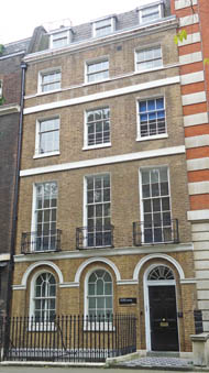 No. 7 Queen Square