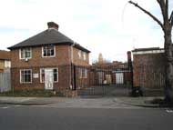 Pangbourne Avenue
