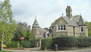 Avenue House