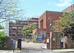 Ravenscourt Park Hospital