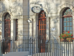 St Luke's Hospital