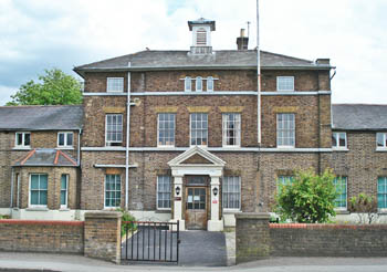 Watford General Hospital